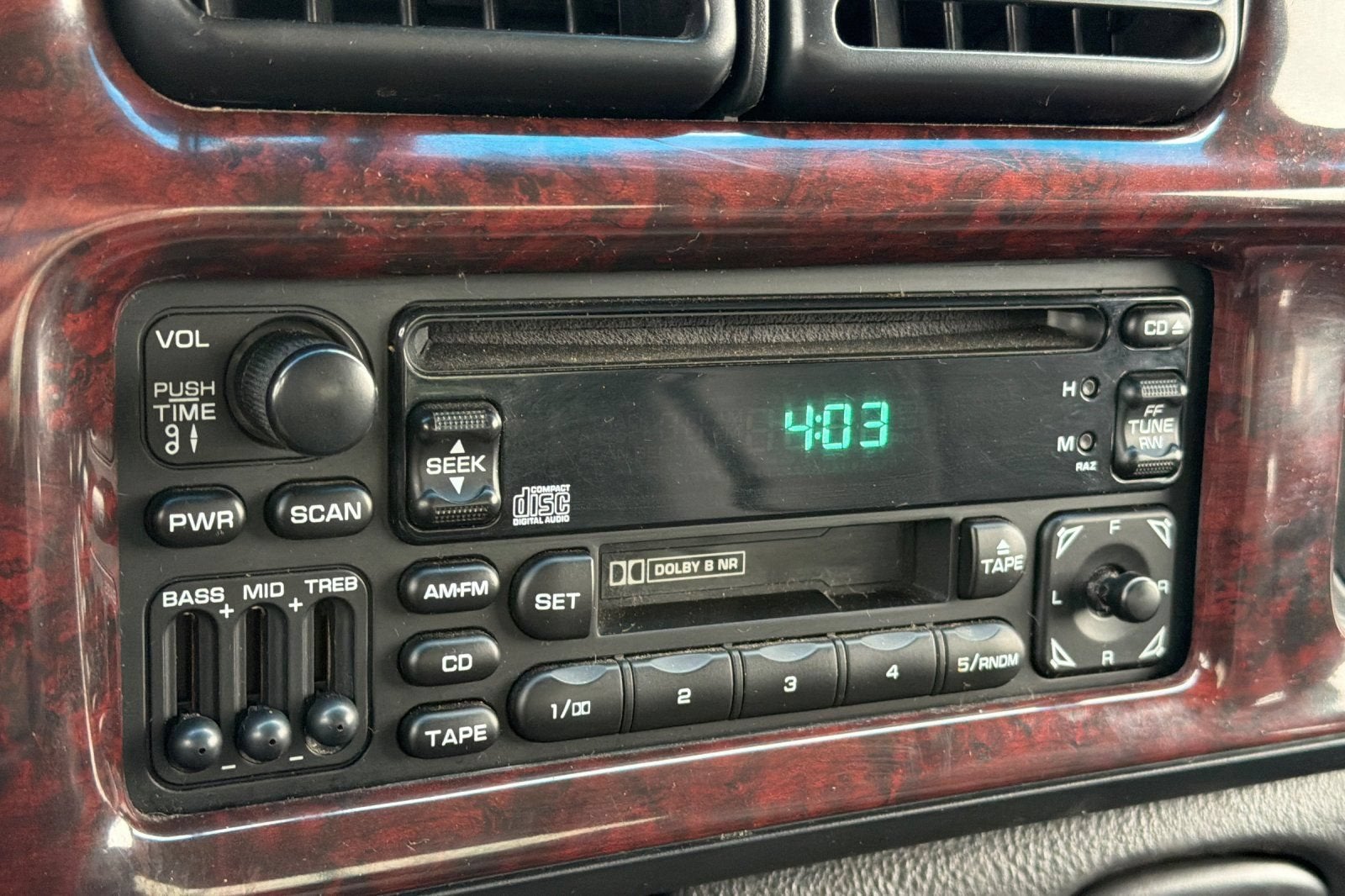 2001 Dodge Ram 1500 4DR QUAD 155WB 4W