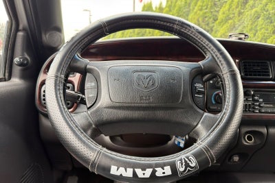 2001 Dodge Ram 1500 4DR QUAD 155WB 4W