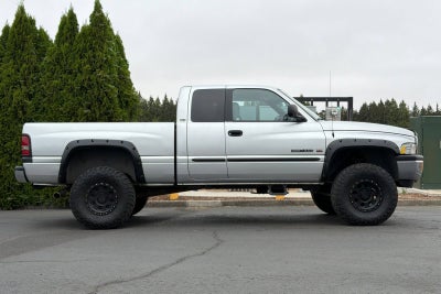 2001 Dodge Ram 1500 4DR QUAD 155WB 4W