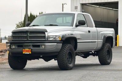 2001 Dodge Ram 1500 4DR QUAD 155WB 4W
