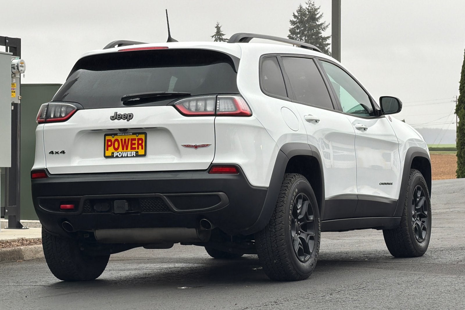 2022 Jeep Cherokee Trailhawk