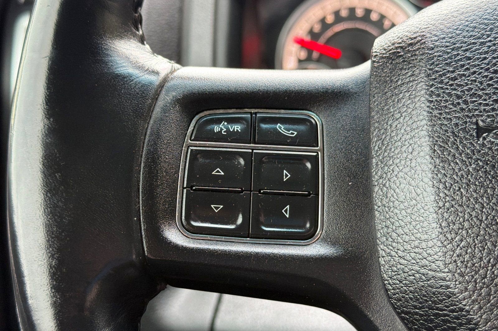 2013 RAM 1500 SLT
