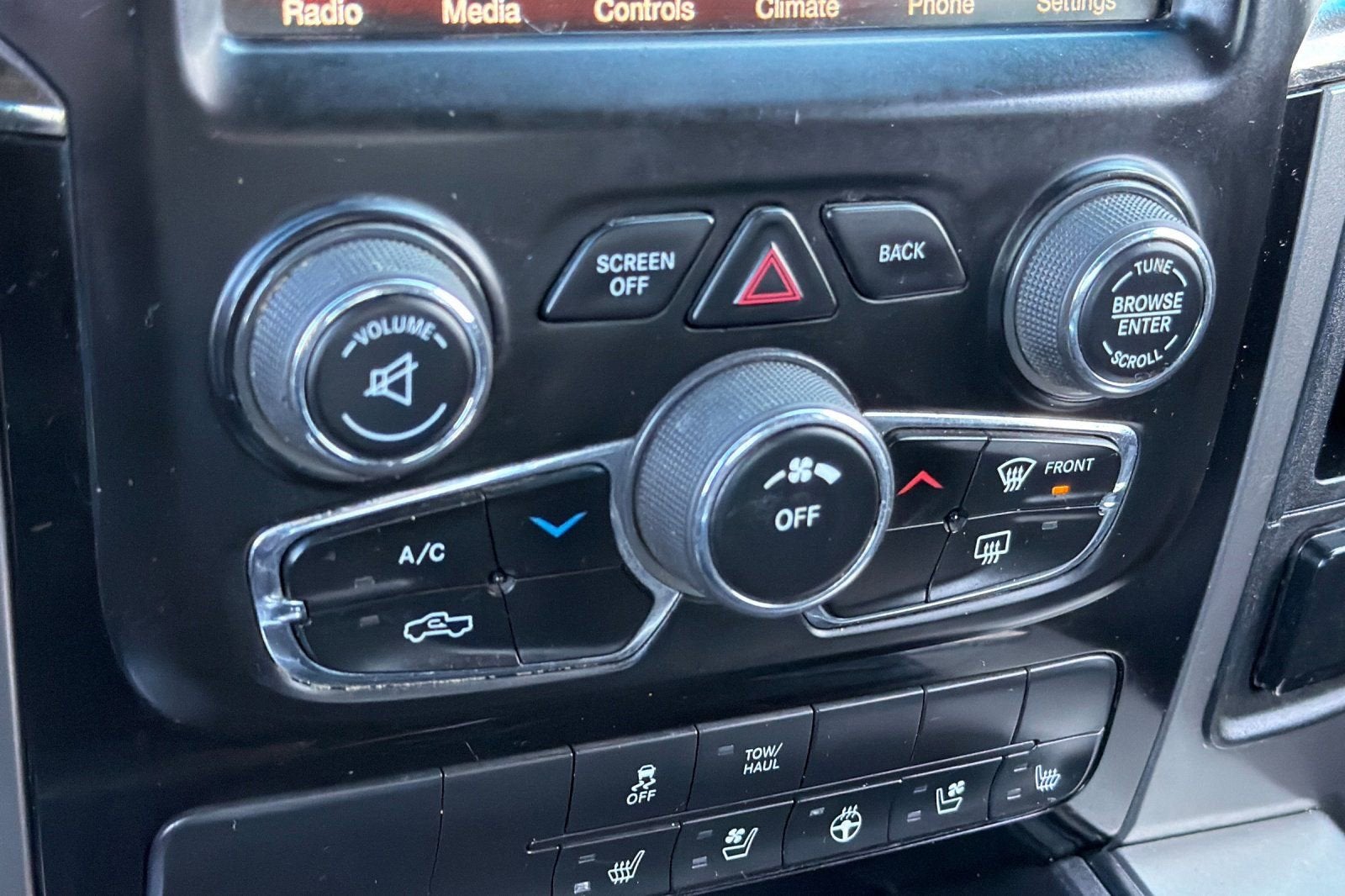 2015 RAM 1500 Sport