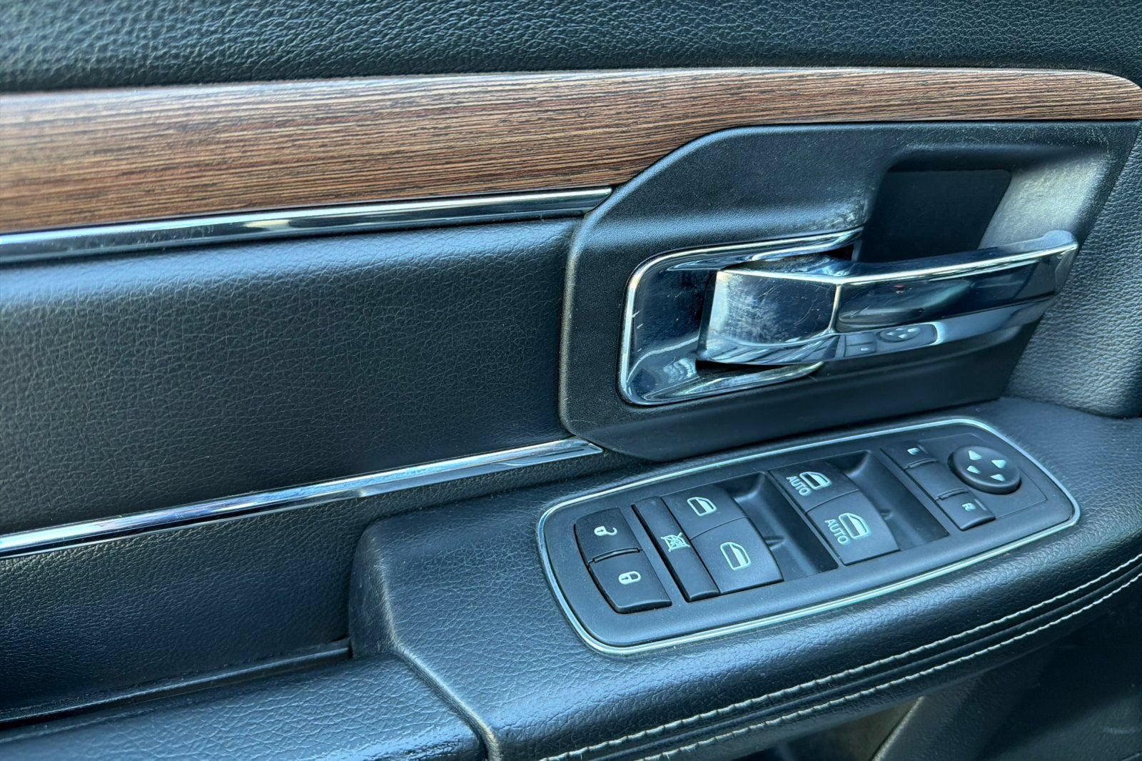2013 RAM 1500 Laramie