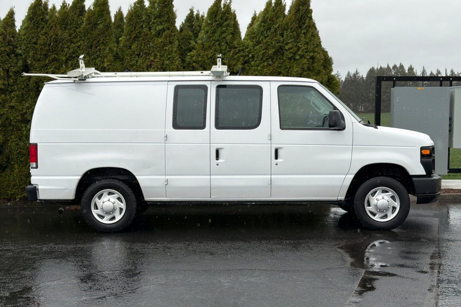 2014 Ford Econoline Cargo Van Commercial