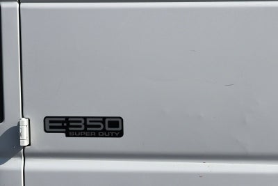 2002 Ford Econoline Cargo Van VAN E-350 S-DUTY