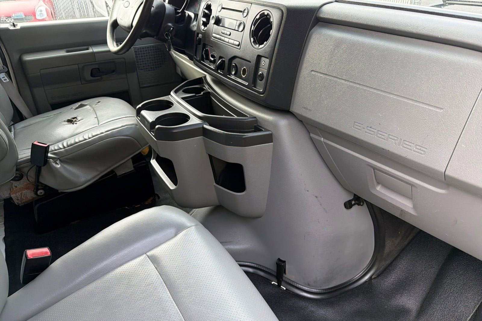 2013 Ford Econoline Cargo Van Commercial