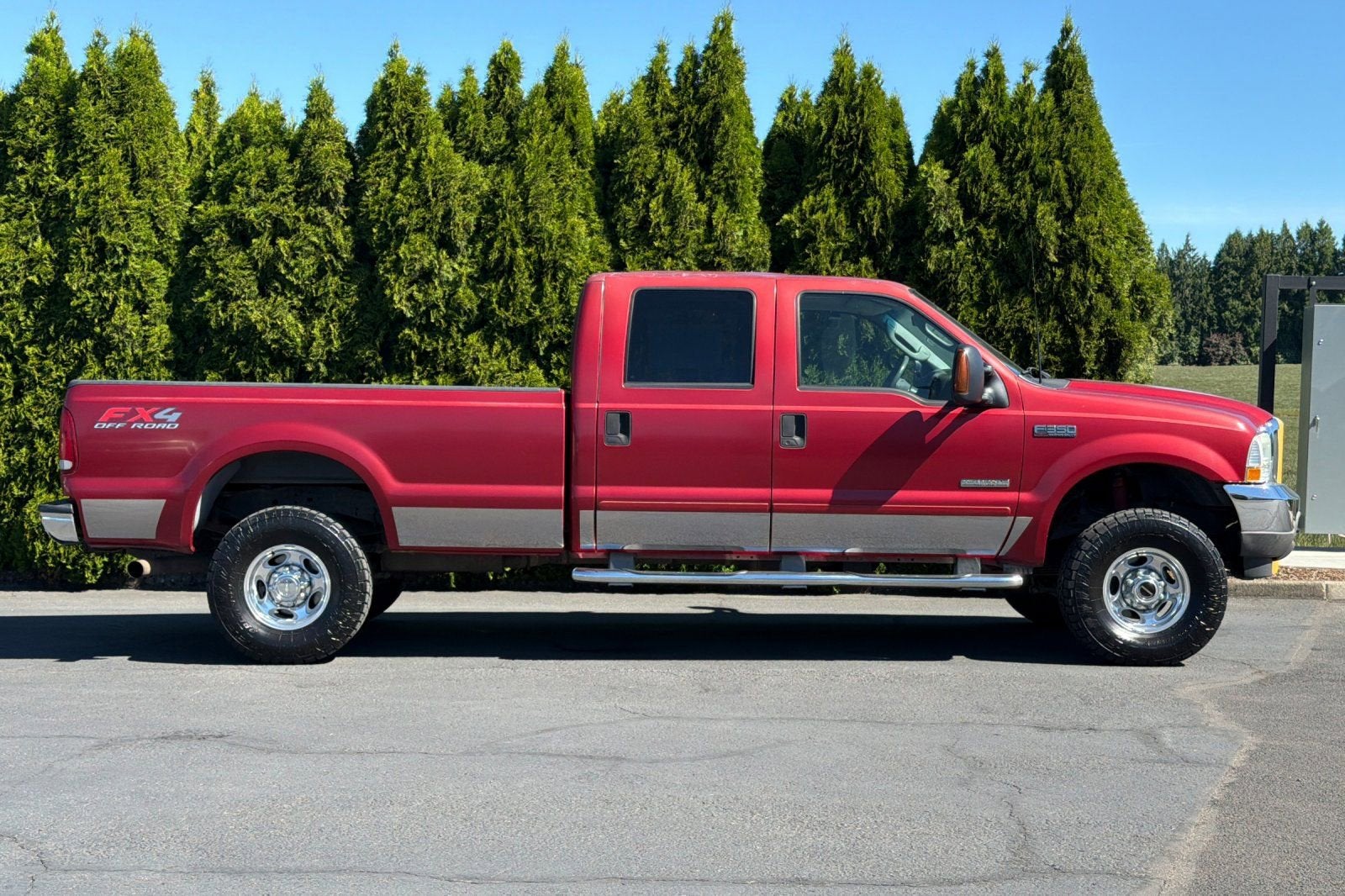2003 Ford Super Duty F-350 SRW XL
