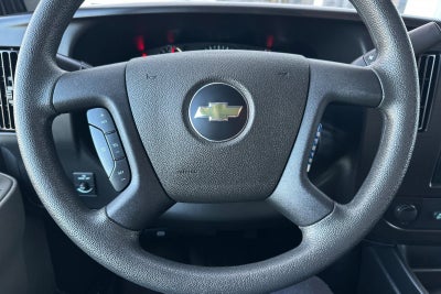 2023 Chevrolet Express Passenger 3500 1LS