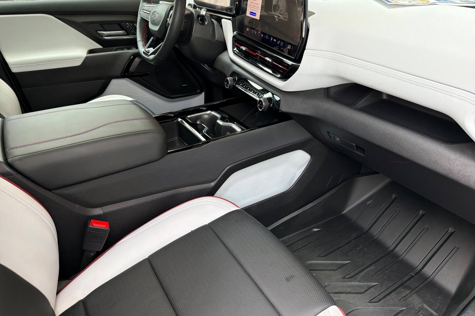 2025 Chevrolet Silverado EV RST - Max Range