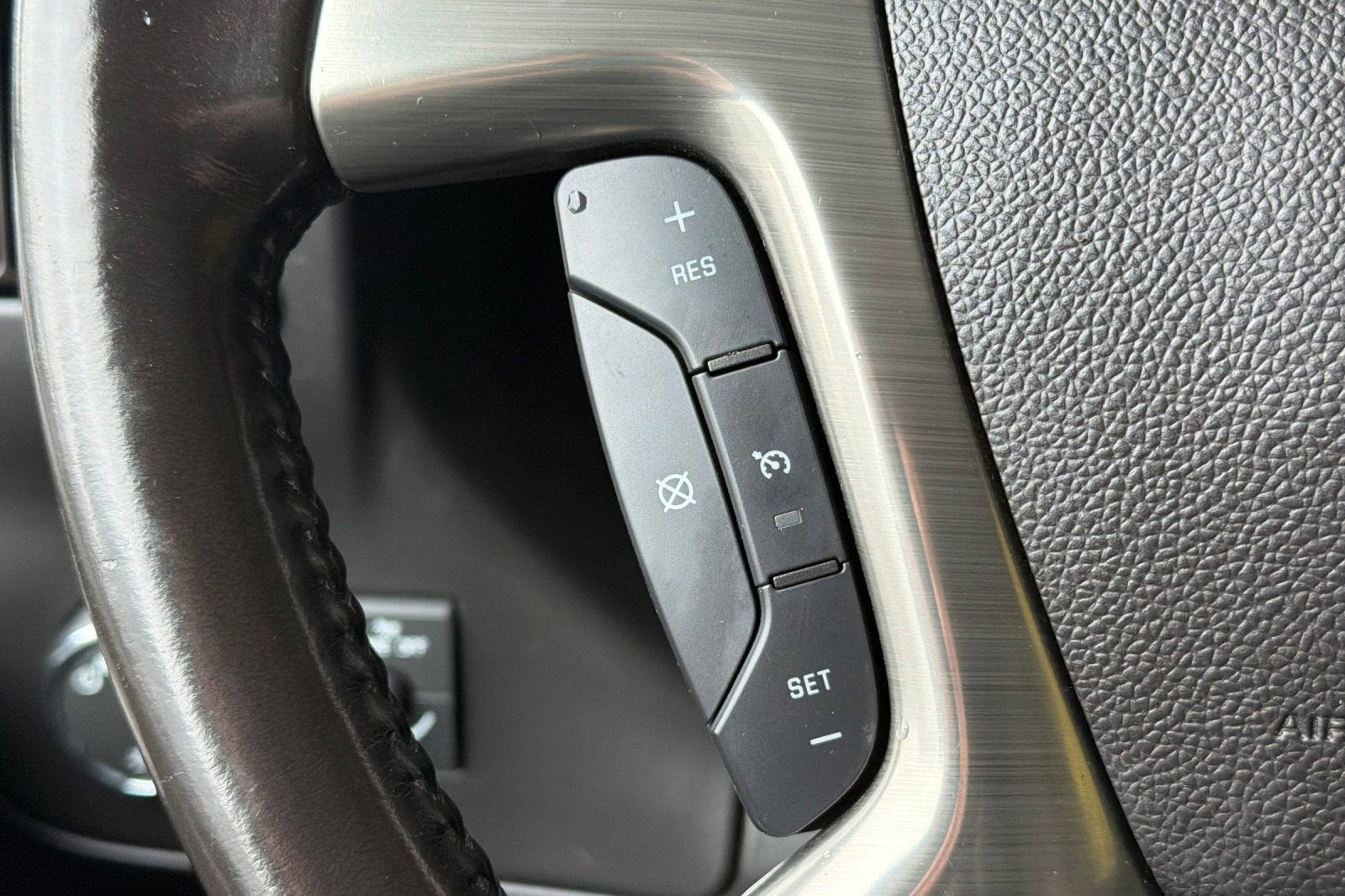 2017 Chevrolet Express Cargo 2500 2500 RWD 135"
