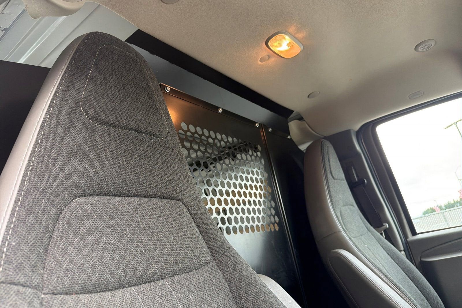 2024 Chevrolet Express Cargo 2500 WT