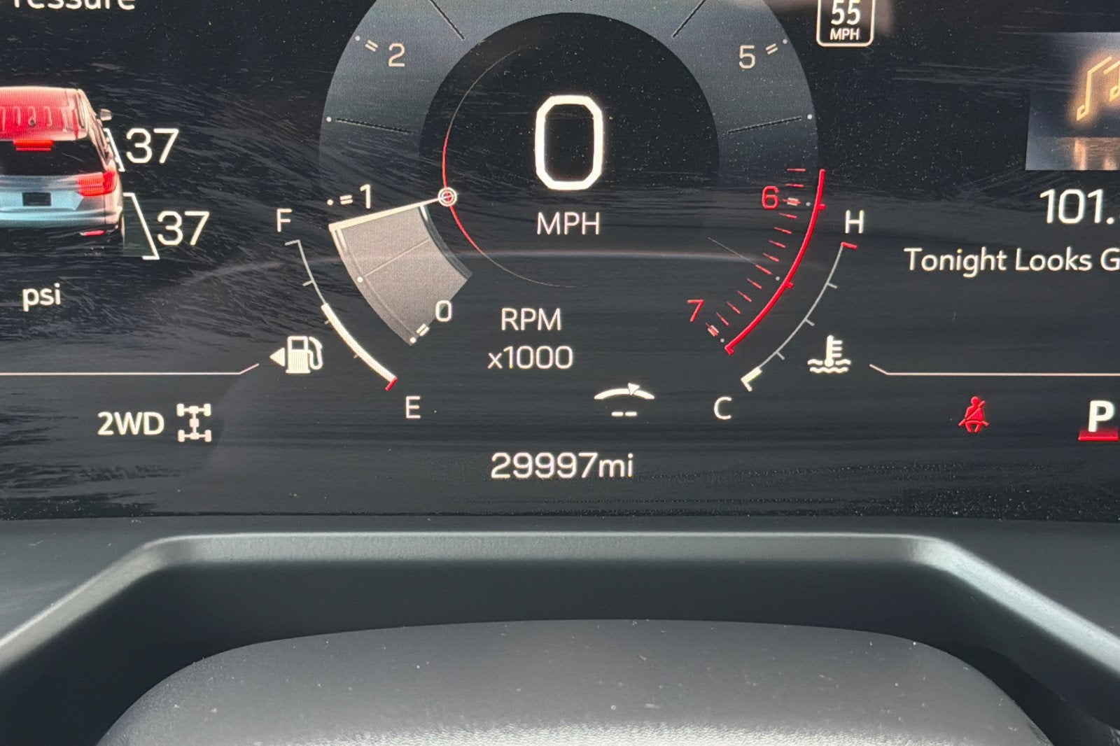 2024 GMC Acadia Elevation