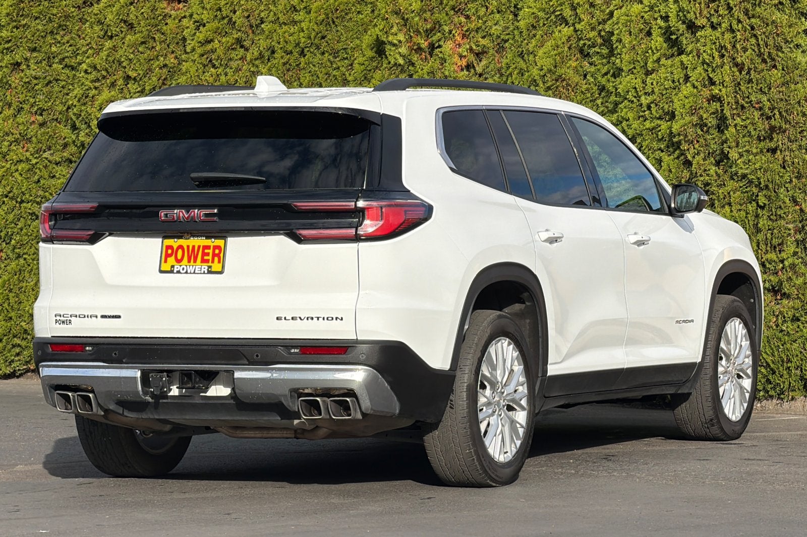 2024 GMC Acadia Elevation
