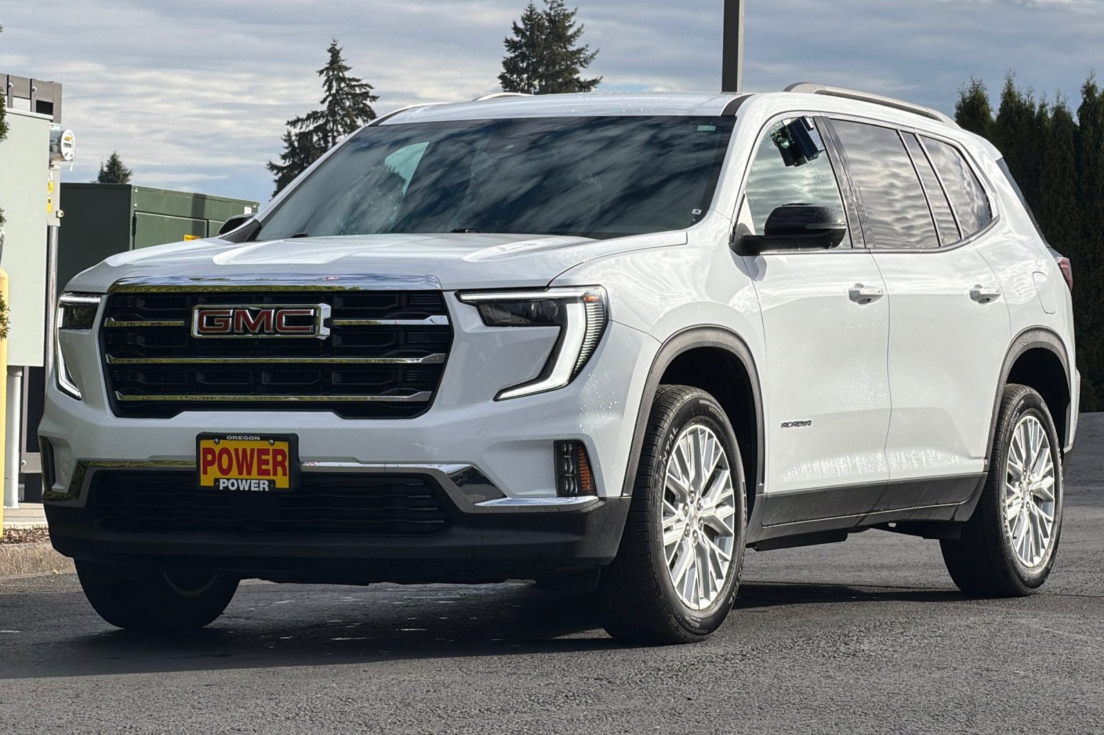 2024 GMC Acadia Elevation