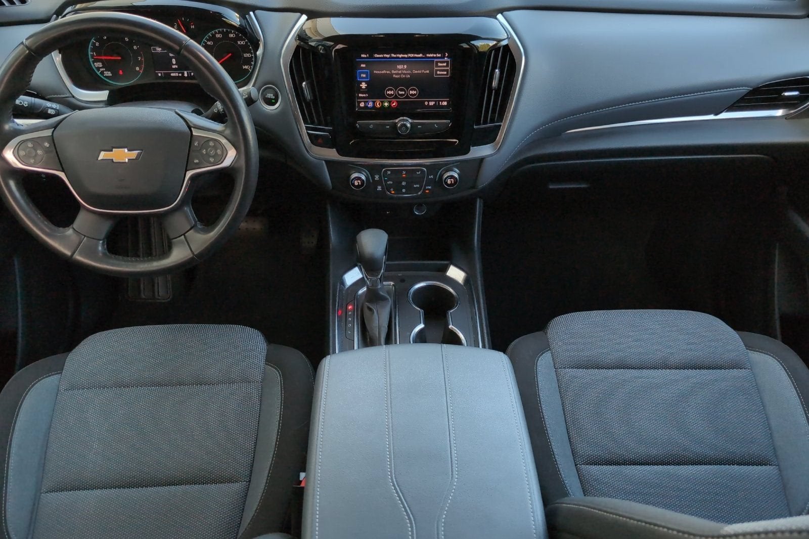 2021 Chevrolet Traverse 2FL