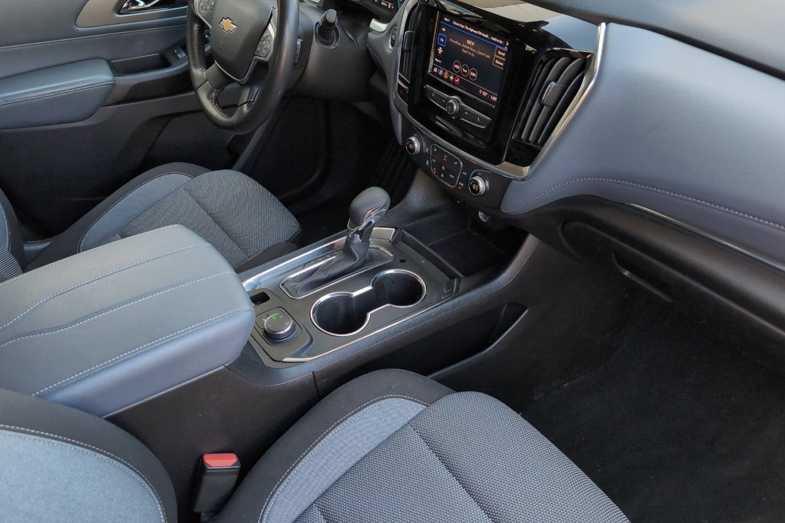 2021 Chevrolet Traverse 2FL