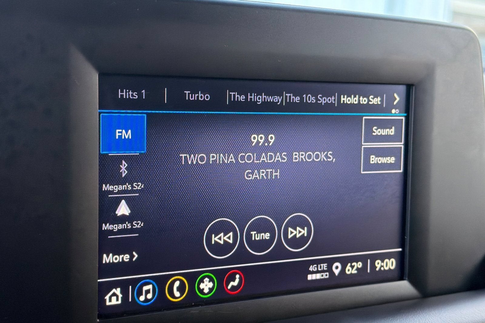 2024 Chevrolet Suburban LS