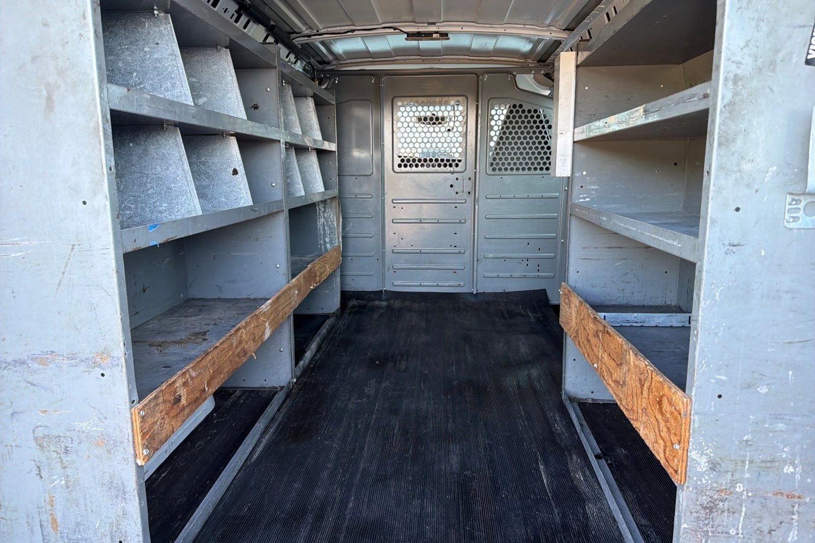 2017 GMC Savana Cargo 2500 VAN 2500 RWD 135"