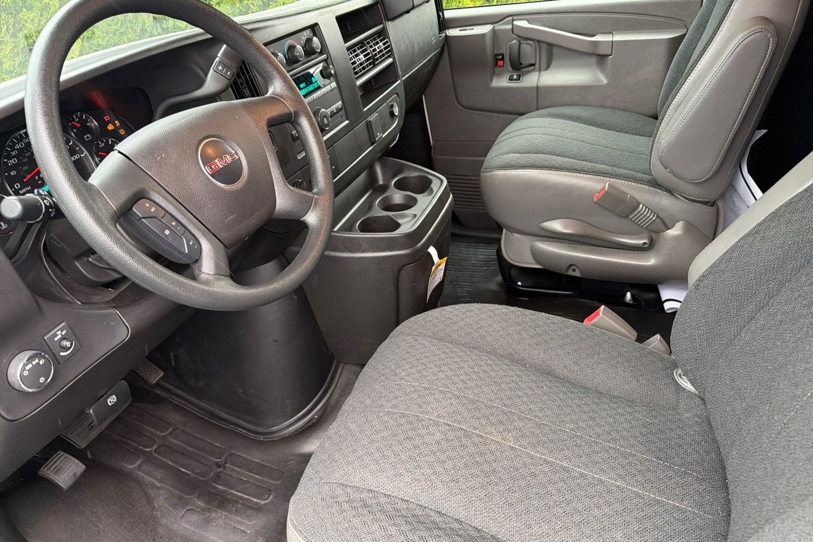 2025 GMC Savana Cargo Work Van