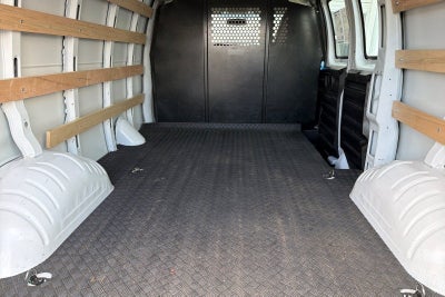2024 GMC Savana Cargo 2500 Work Van