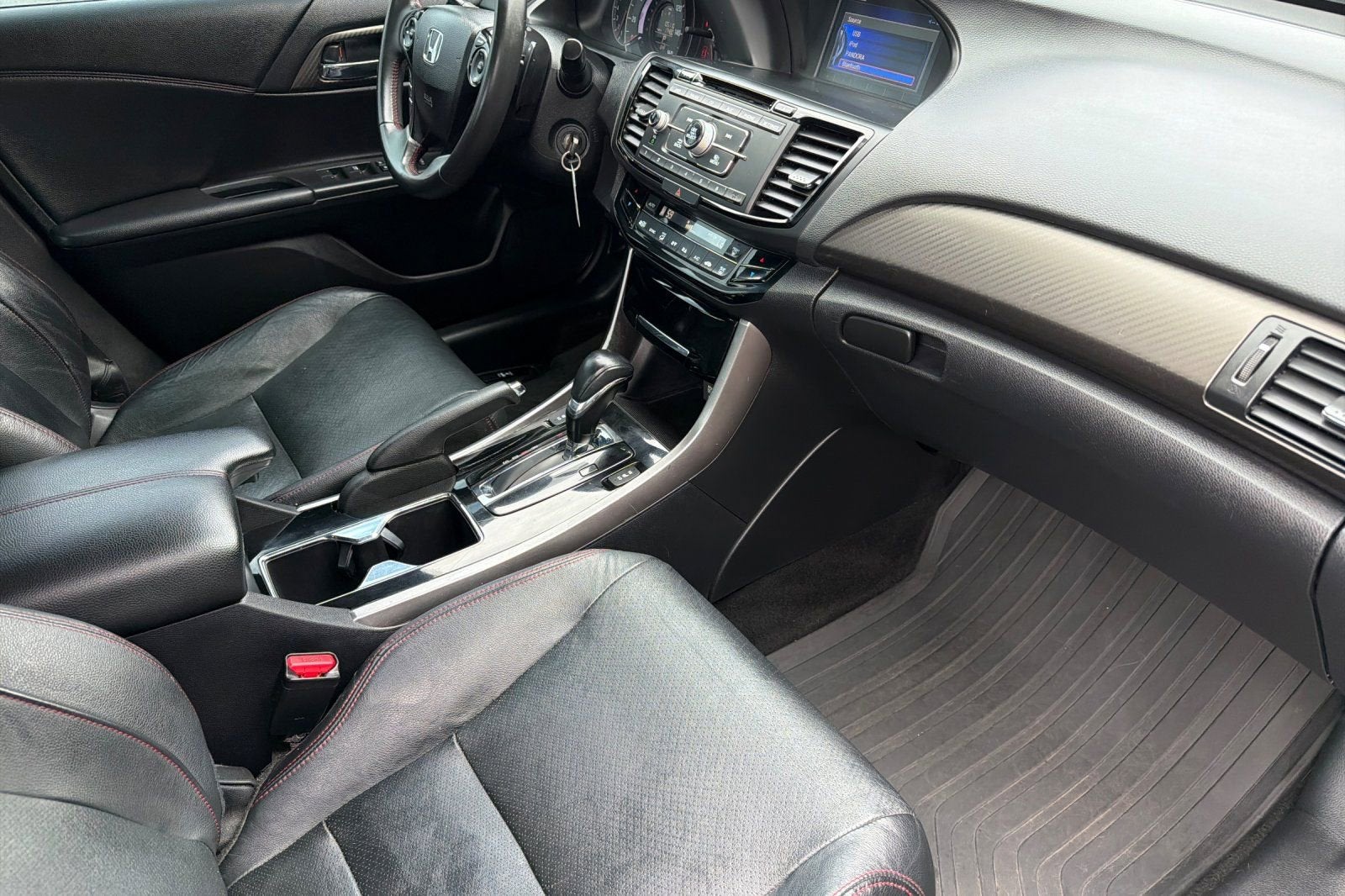 2017 Honda Accord Sedan Sport SE