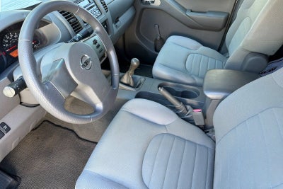 2006 Nissan Frontier XE