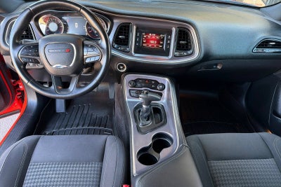2017 Dodge Challenger SXT