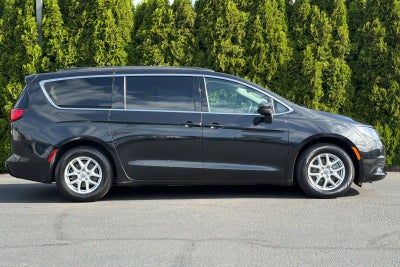 2020 Chrysler Voyager LXI