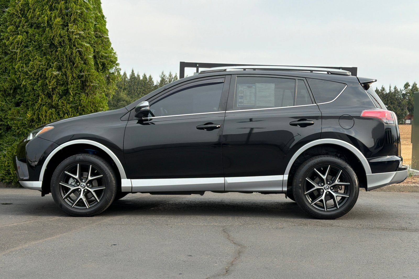 2018 Toyota RAV4 SE