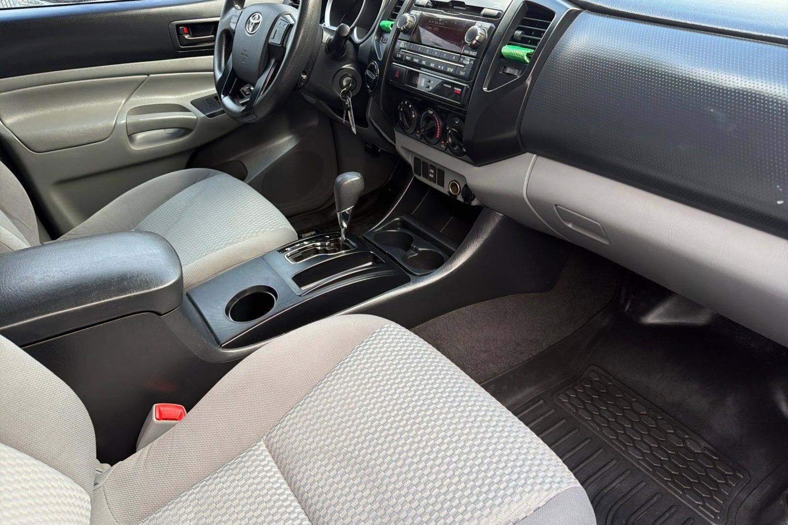2012 Toyota Tacoma DBL CAB 4WD V6 AT