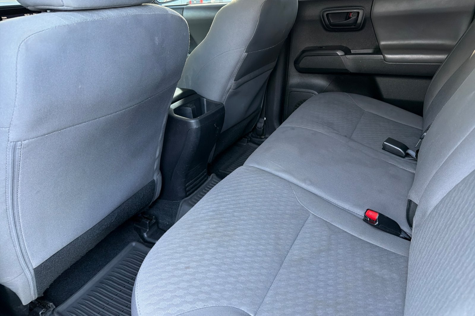 2022 Toyota Tacoma 2WD SR
