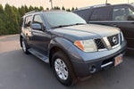 2005 Nissan Pathfinder LE