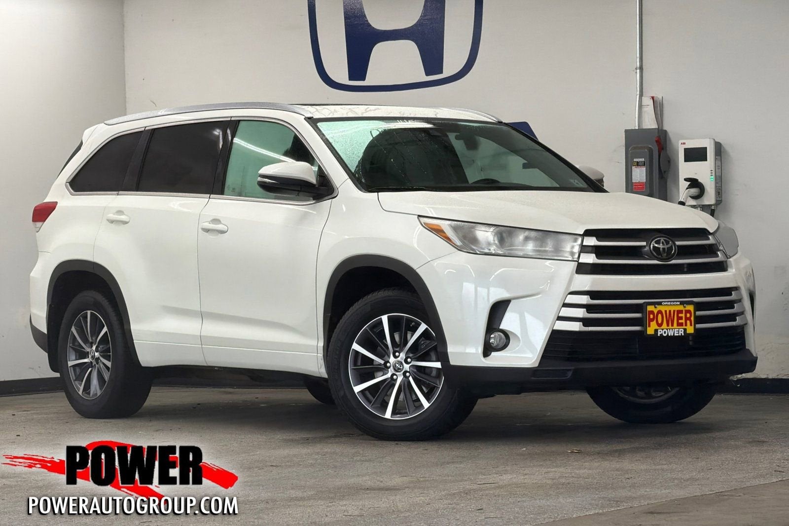 2018 Toyota Highlander SE