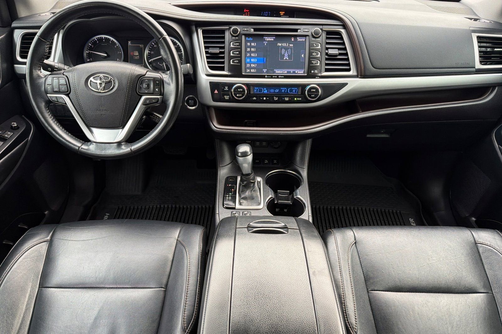2018 Toyota Highlander SE