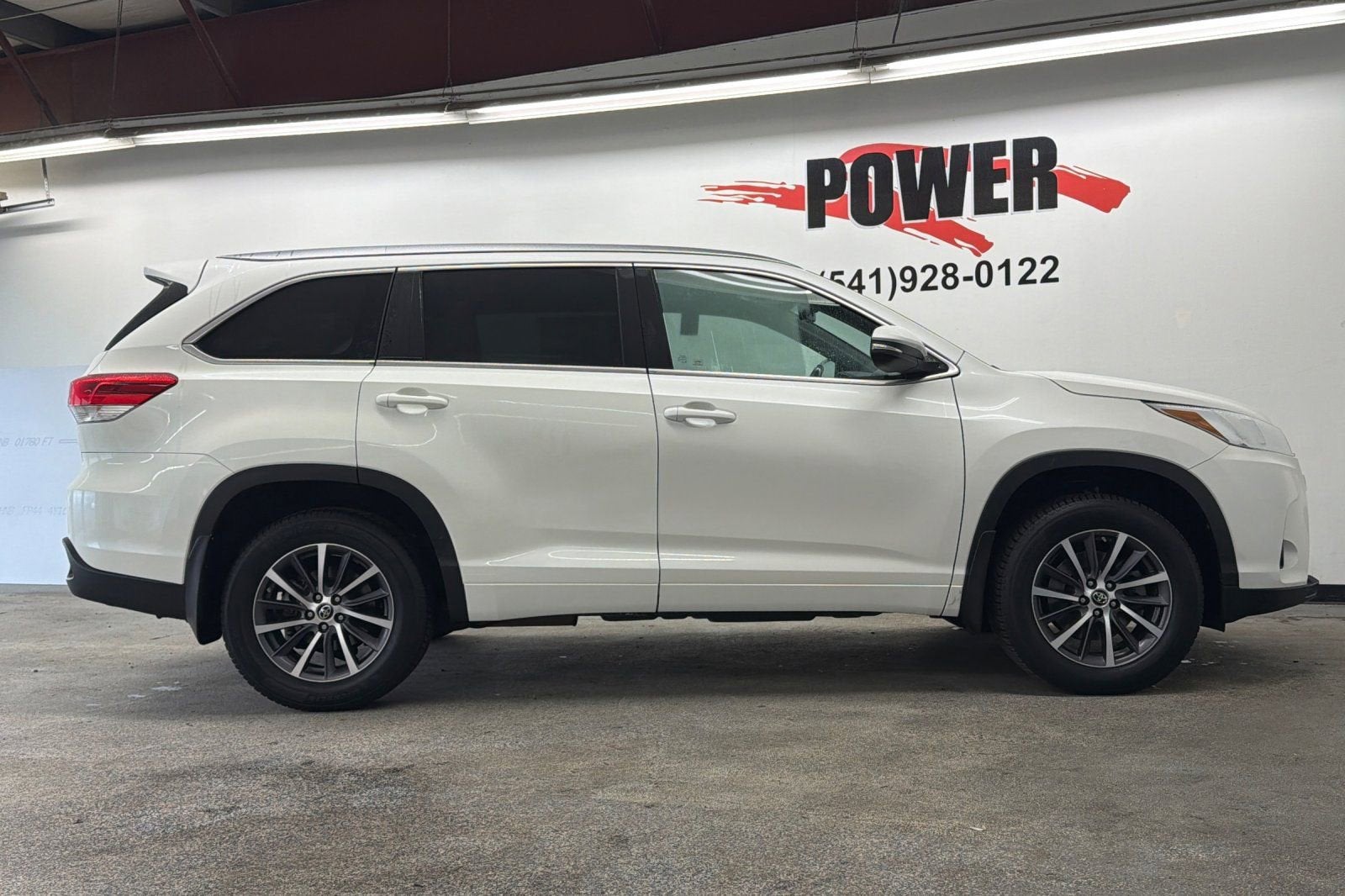 2018 Toyota Highlander SE