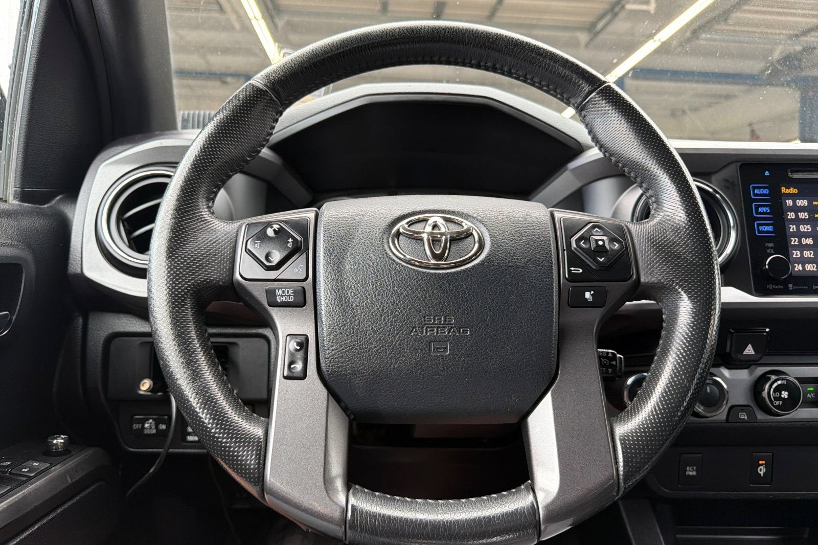 2017 Toyota Tacoma SR5