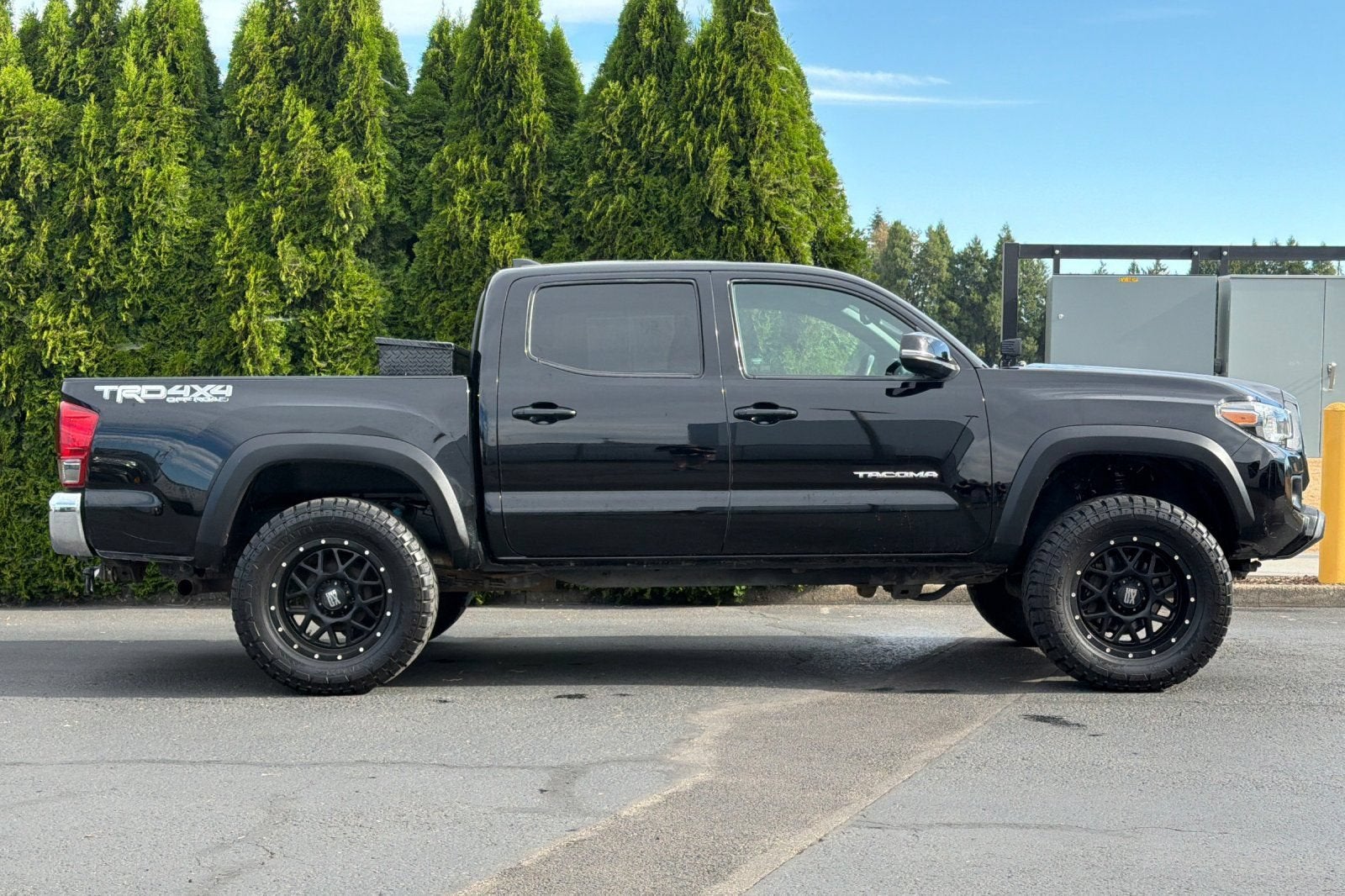 2017 Toyota Tacoma SR5
