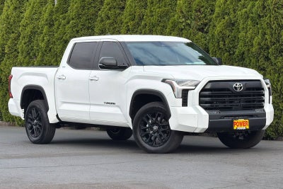 2025 Toyota Tundra 4WD SR