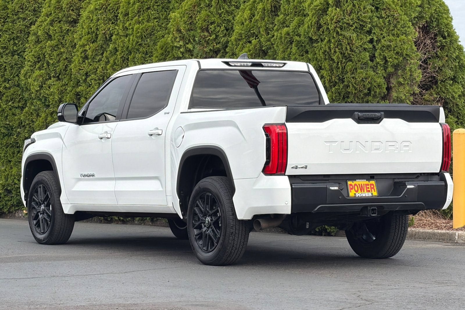 2025 Toyota Tundra 4WD SR