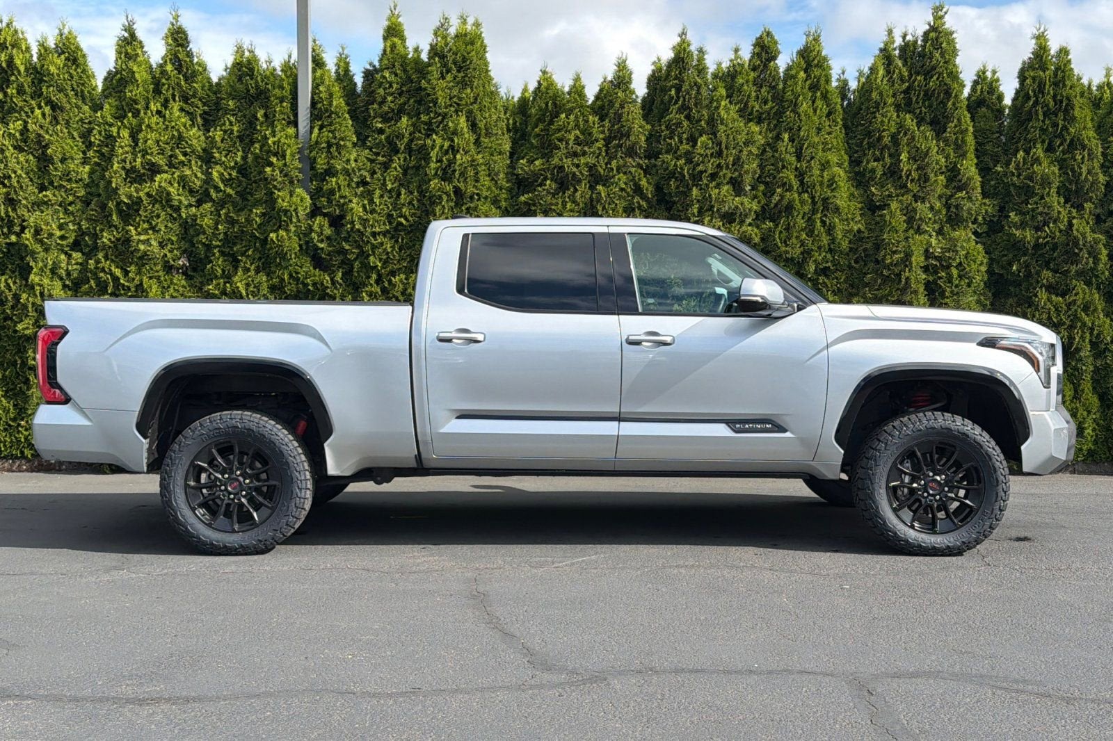 2023 Toyota Tundra 4WD Platinum