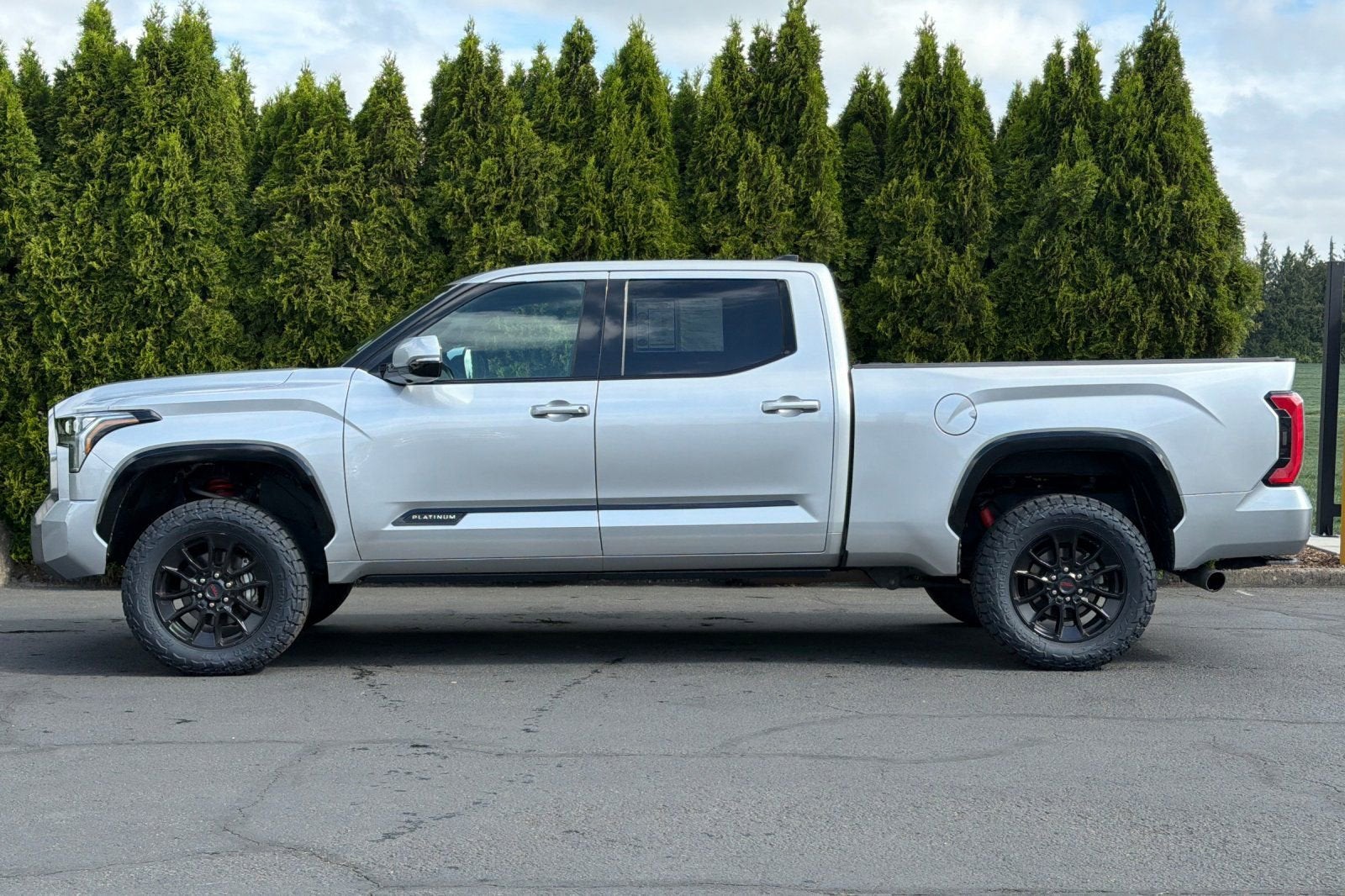 2023 Toyota Tundra 4WD Platinum