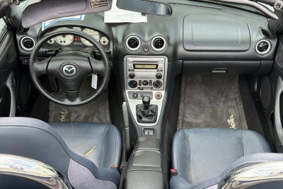 2004 Mazda Mazda MX-5 Miata Cloth