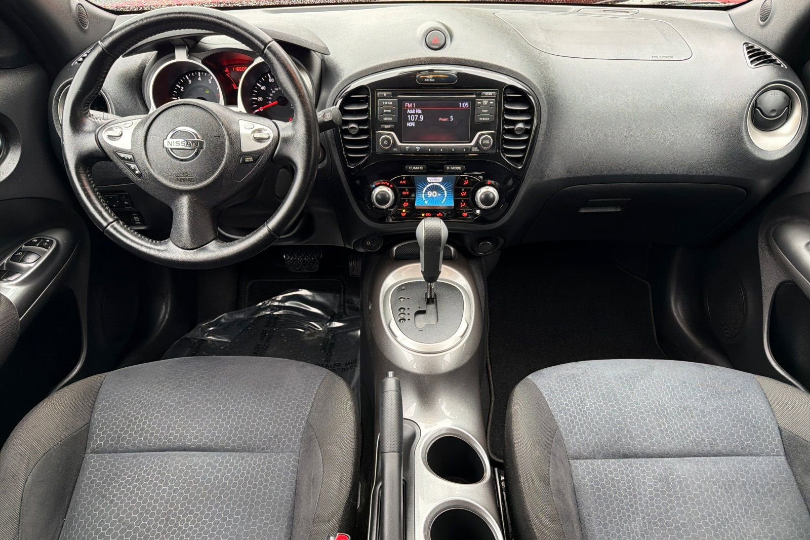 2015 Nissan JUKE SV