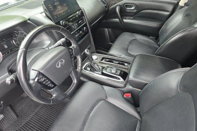 2022 INFINITI QX80 LUXE