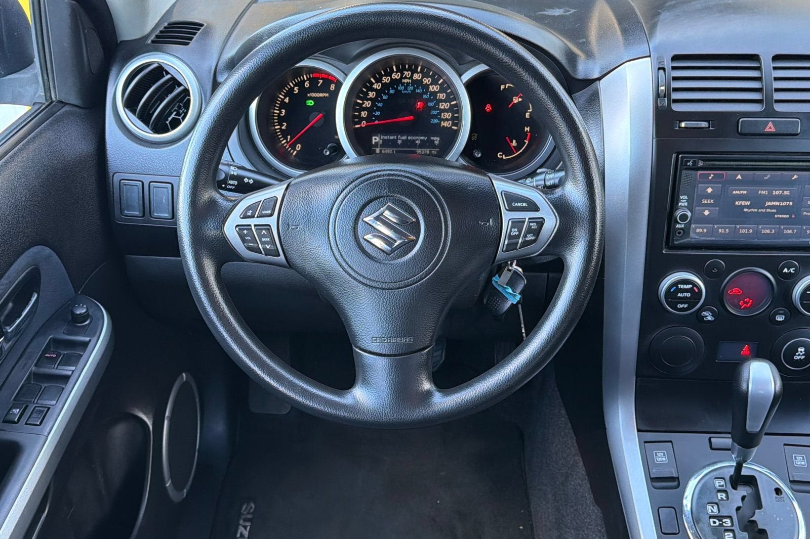 2013 Suzuki Grand Vitara Premium