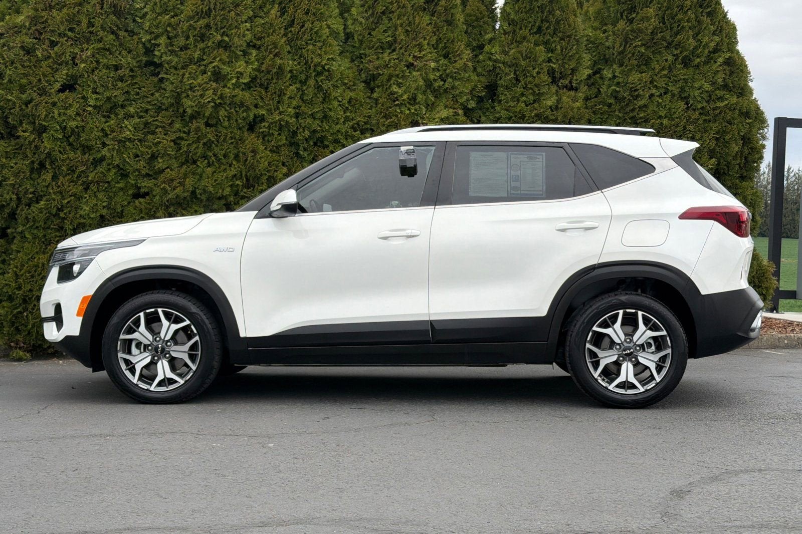 2023 Kia Seltos EX