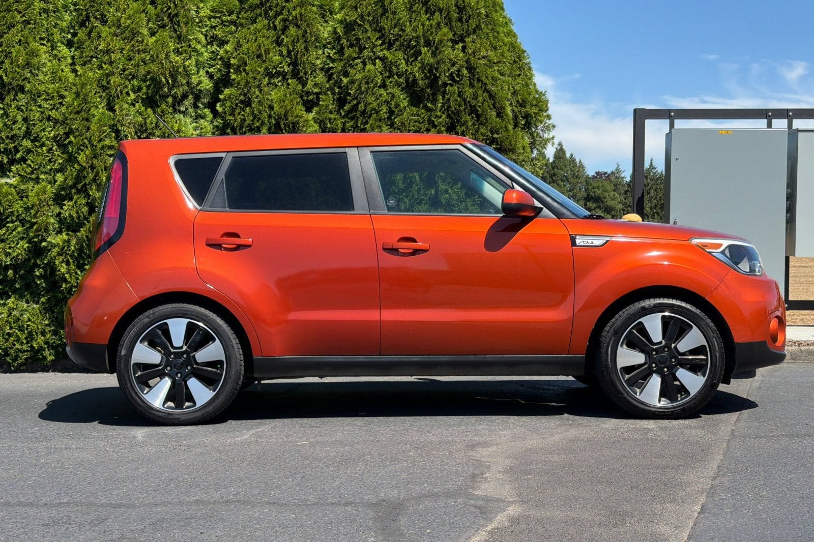 2019 Kia Soul +