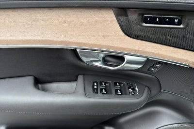 2025 Volvo XC90 Plus