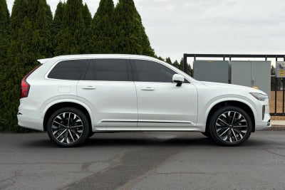2025 Volvo XC90 Plus